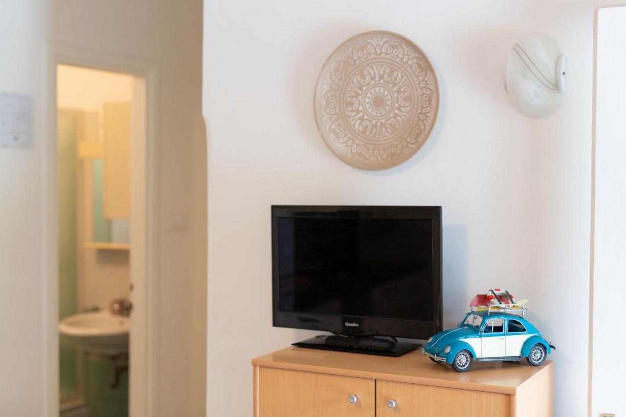 Apartments Dubravka クルク エクステリア 写真